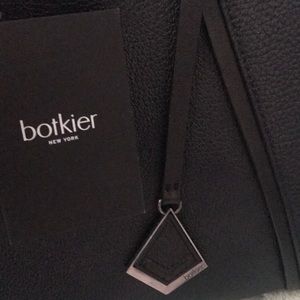 A great bag to carry all your essentials.